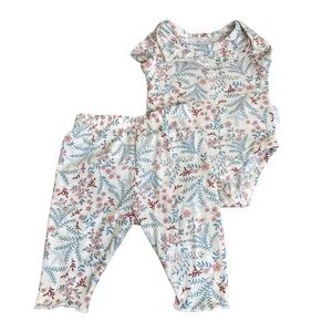 Tahari Baby Girls Summer Bodysuit /Onsie & Pant Set Ivory Floral Print Sz 0-3 mo